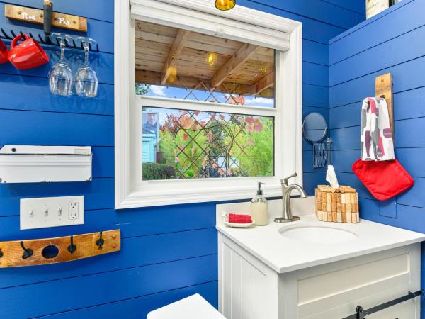 Tiny Digs - Hotel of Tiny Houses : photo 5 de la chambre studio lit queen-size de luxe 