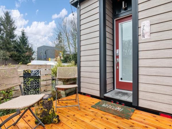 Tiny Digs - Hotel of Tiny Houses : photo 10 de la chambre studio lit queen-size de luxe 