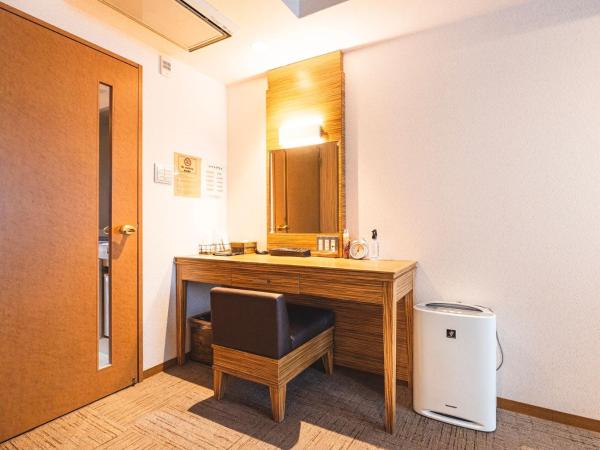 HOTEL RELIEF Namba Daikokuchou : photo 4 de la chambre chambre double de luxe - non-fumeurs