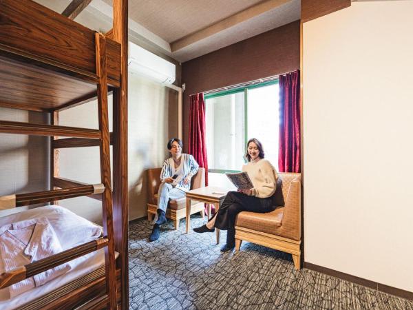 HOTEL RELIEF Namba Daikokuchou : photo 5 de la chambre standard room with bunk bed - non-smoking