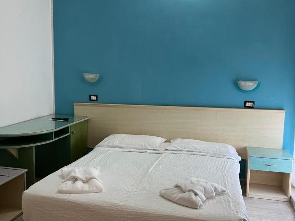 Hotel Stella D'Italia : photo 3 de la chambre chambre quadruple standard