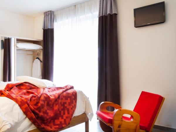 Hirondelle Locanda : photo 4 de la chambre chambre double ou lits jumeaux avec balcon