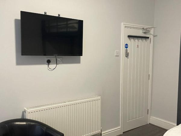 264 The Road End : photo 1 de la chambre chambre familiale