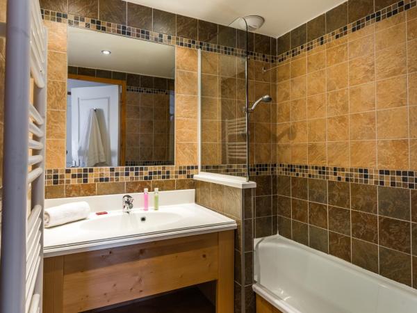 Lagrange Vacances Les Balcons des Aiguilles : photo 6 de la chambre appartement 1 chambre (4 adultes)