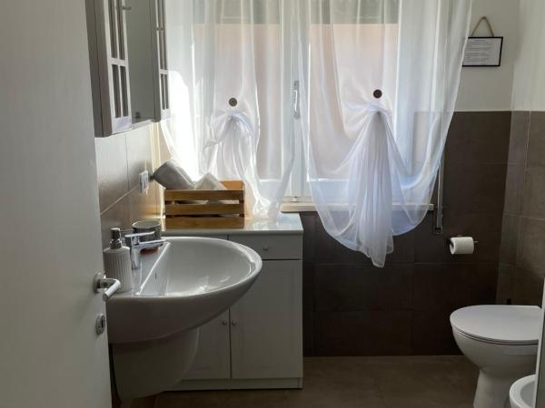 Le Bassotte b&b : photo 4 de la chambre petite chambre double