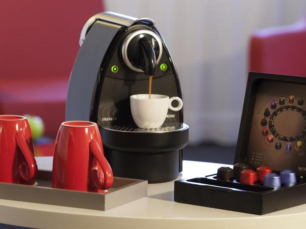 Mercure Lyon Centre Saxe Lafayette : photo 9 de la chambre chambre lit king-size privilège