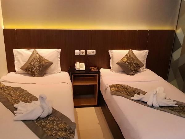 Sunrise Hotel Jogja : photo 7 de la chambre chambre double ou lits jumeaux supérieure