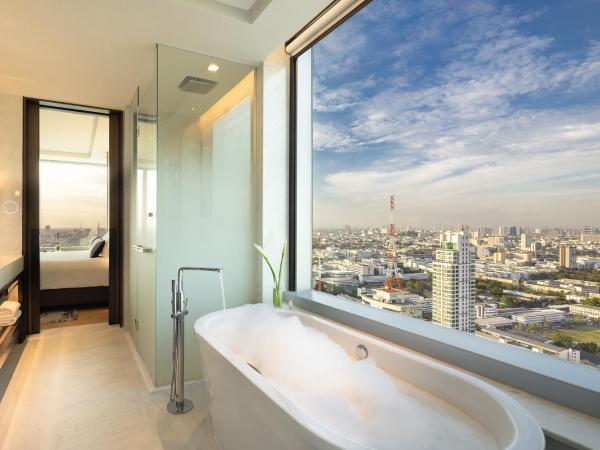 Eastin Grand Hotel Phayathai : photo 1 de la chambre hébergement premium deluxe avec accès au salon