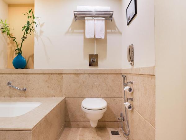 Lemon Tree Premier, Ulsoor Lake, Bengaluru : photo 8 de la chambre suite exécutive