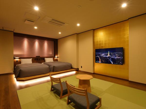 Arima Onsen Taketoritei Maruyama : photo 8 de la chambre suite avec sources chaudes intérieures argent