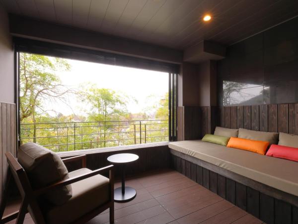 Arima Onsen Taketoritei Maruyama : photo 4 de la chambre suite avec sources chaudes intérieures argent