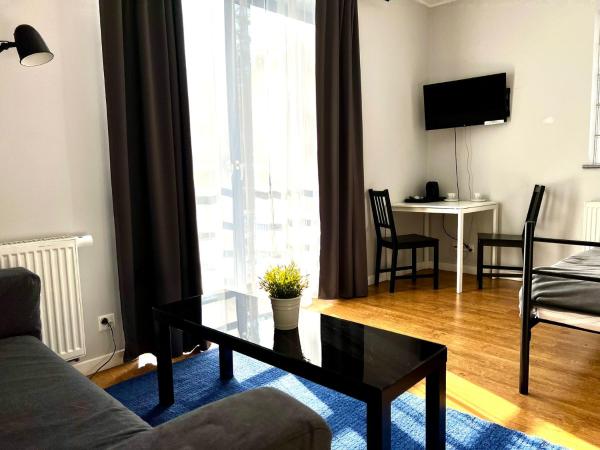 Przystanek Sopot Plaża : photo 2 de la chambre chambre familiale avec salle de bains privative