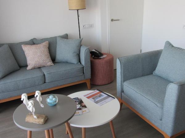 DOMITYS LES SALINES : photo 2 de la chambre appartement 2 chambres