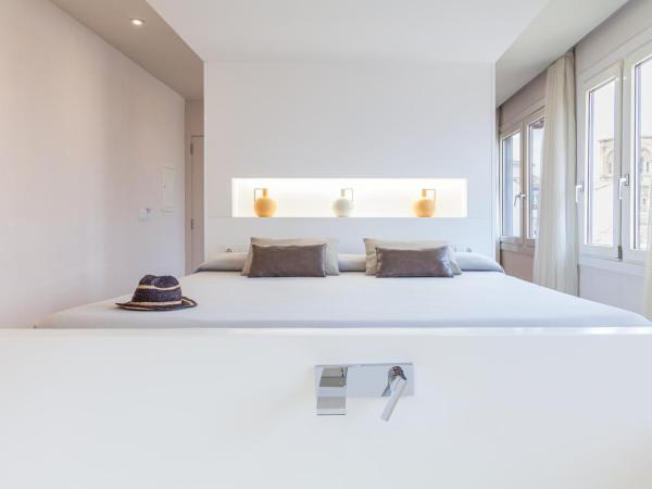Hotel Macià Granada Five Senses Rooms & Suites : photo 2 de la chambre suite junior (2 adultes)