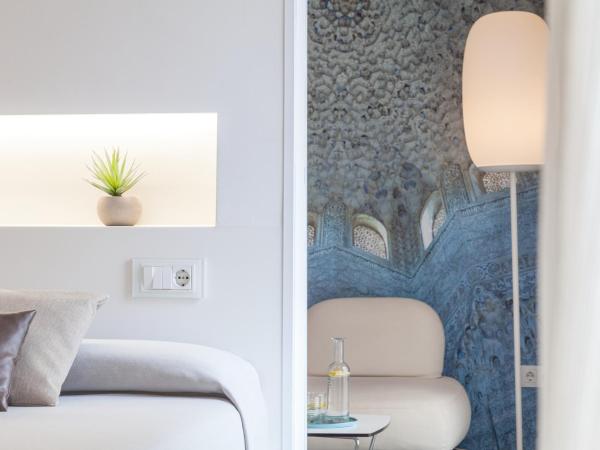 Hotel Maciá Granada Five Senses Rooms & Suites : photo 6 de la chambre suite junior (2 adultes)