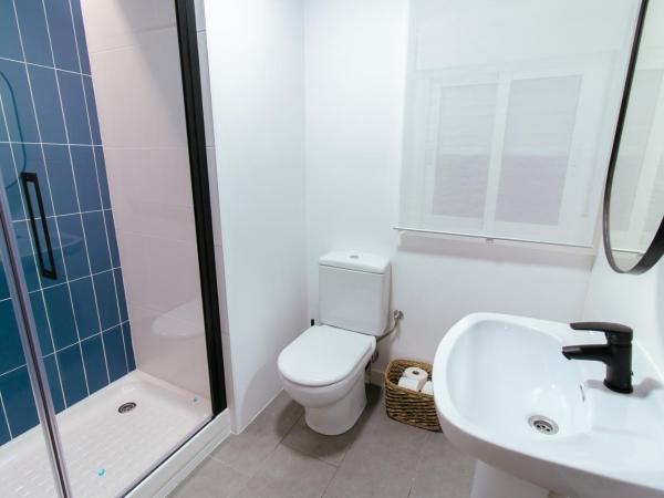 Koala Hostel : photo 5 de la chambre chambre lits jumeaux standard avec salle de bains commune