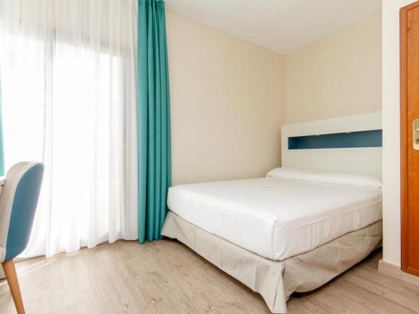 Hotel Castilla Alicante : photo 4 de la chambre chambre simple