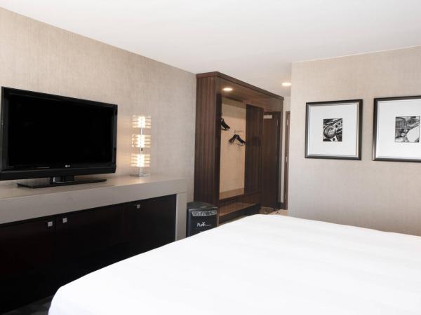 Beverly Hills Marriott : photo 1 de la chambre chambre lit king-size - adaptée aux personnes souffrant d'allergies
