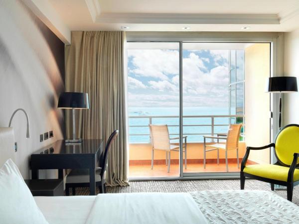 Le Méridien Beach Plaza : photo 3 de la chambre chambre deluxe avec 1 lit king-size et balcon - vue sur mer