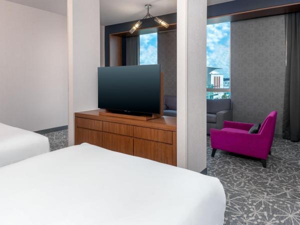 Aloft Orlando Downtown : photo 5 de la chambre savvy, suite, 2 queen beds