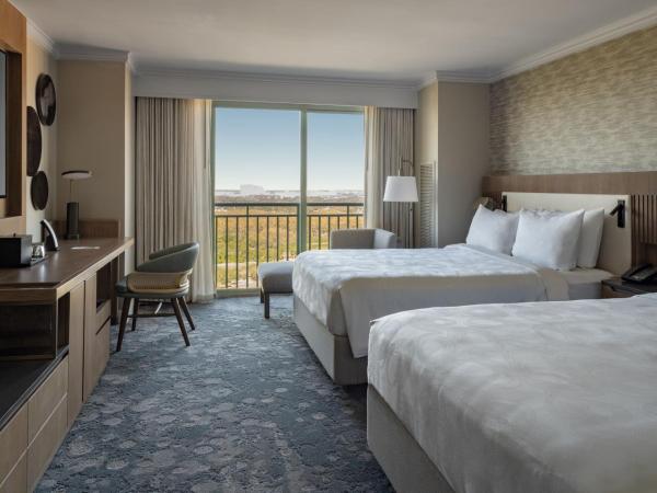 JW Marriott Orlando Grande Lakes : photo 1 de la chambre 2 queen beds, lakefront view, guest room