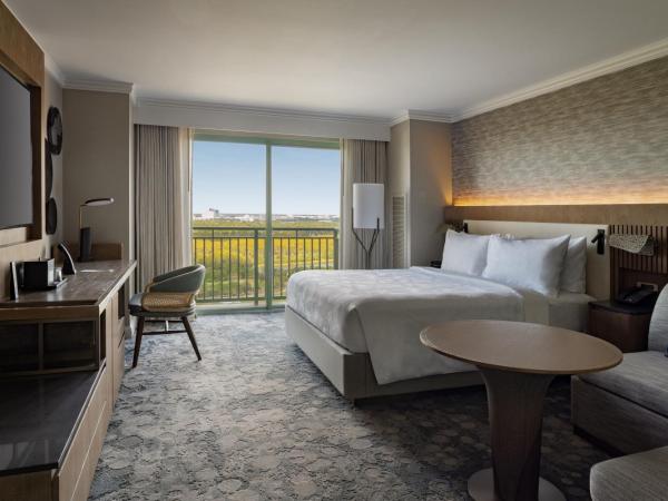 JW Marriott Orlando Grande Lakes : photo 1 de la chambre 1 king bed, resort view, guest room