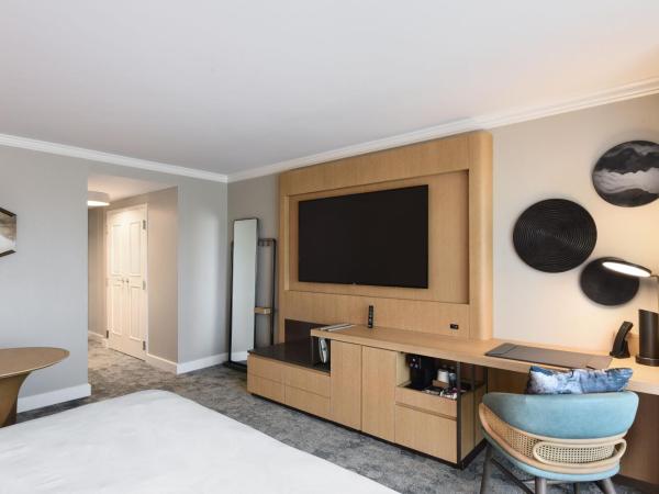 JW Marriott Orlando Grande Lakes : photo 3 de la chambre 1 king bed, resort view, guest room