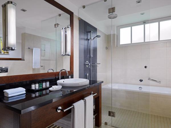 Sheraton Sopot Hotel : photo 6 de la chambre chambre premium avec lit king-size - vue sur mer