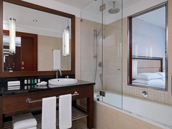 Sheraton Sopot Hotel : photo 4 de la chambre chambre exécutive avec accès au salon club et au spa