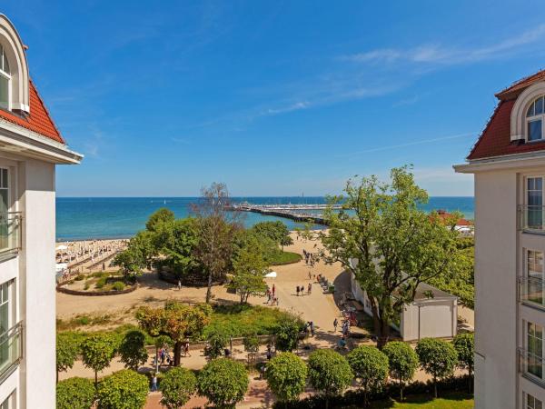 Sheraton Sopot Hotel : photo 5 de la chambre suite sopot avec accès au salon club et au spa - vue sur mer