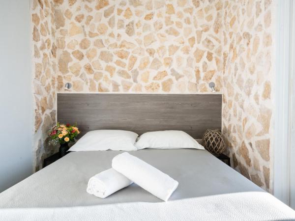 Hotel De Belgique à Menton : photo 5 de la chambre chambre double