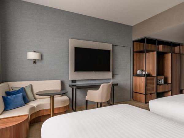 Geneva Marriott Hotel : photo 4 de la chambre chambre lits jumeaux premium