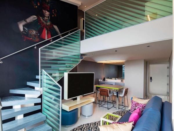 W Mexico City : photo 5 de la chambre suite en duplex merveilleuse avec 1 chambre lit king-size et canapé-lit