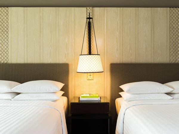 Hua Hin Marriott Resort and Spa : photo 3 de la chambre chambre familiale - vue sur complexe hôtelier