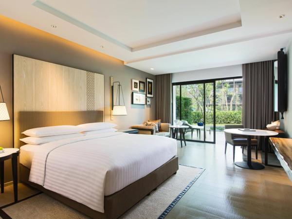 Hua Hin Marriott Resort and Spa : photo 1 de la chambre chambre 1 lit king-size deluxe avec accès à la piscine - vue sur piscine