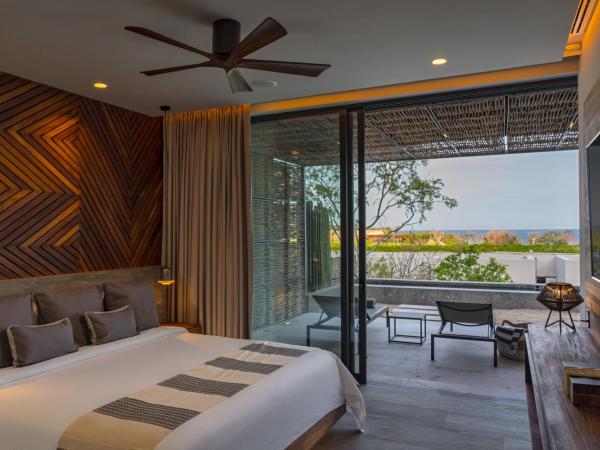 Solaz, a Luxury Collection Resort, Los Cabos : photo 1 de la chambre two-bedroom suite with terrace, ocean view and plunge pool