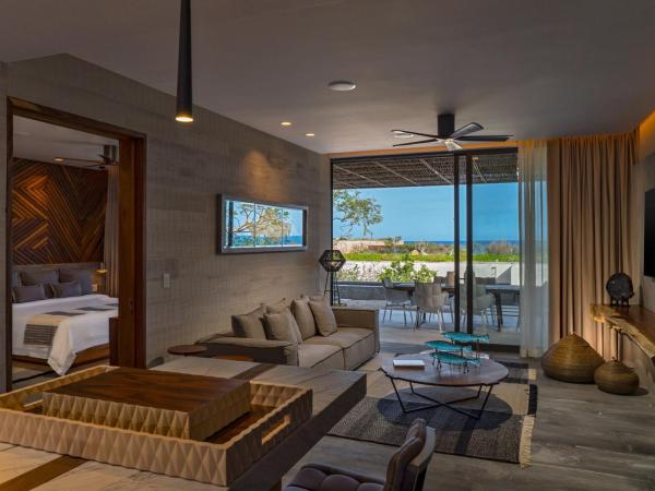 Solaz, a Luxury Collection Resort, Los Cabos : photo 2 de la chambre two-bedroom suite with terrace, ocean view and plunge pool