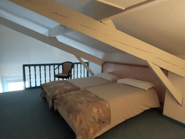 Hotel Novel Restaurant La Mamma : photo 4 de la chambre chambre quadruple