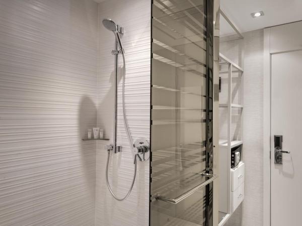 SH Colón Valencia : photo 8 de la chambre chambre double – vue sur ville