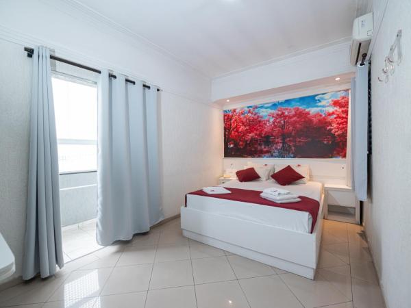 Expo Hotel : photo 1 de la chambre suite avec balcon
