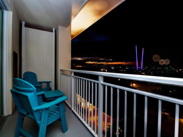 Margaritaville Resort Orlando : photo 3 de la chambre hébergement lit king-size - vue sur parc