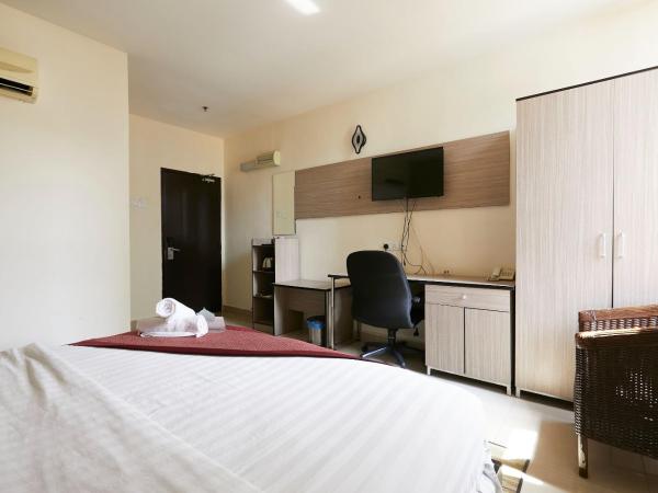 Dolphin Hotel, Chow Kit Kuala Lumpur : photo 9 de la chambre chambre lit king-size