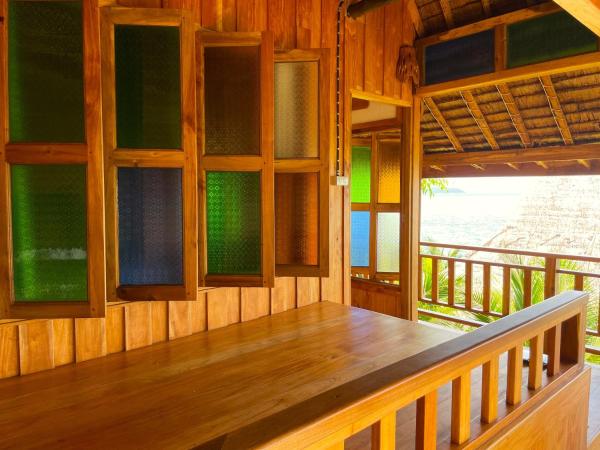 Phi Phi Phu Chalet Resort : photo 4 de la chambre bungalow 2 chambres avec vue sur le jardin