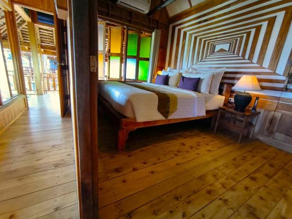 Phi Phi Phu Chalet Resort : photo 8 de la chambre bungalow 2 chambres avec vue sur le jardin