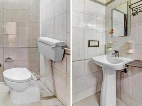 Om Sai Nath Hotel & Restaurant By WB Inn : photo 3 de la chambre chambre double standard