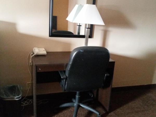 German Village Inn Motel : photo 2 de la chambre chambre double - non-fumeurs 