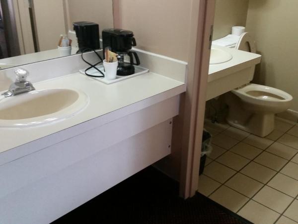 German Village Inn Motel : photo 4 de la chambre chambre double - non-fumeurs 