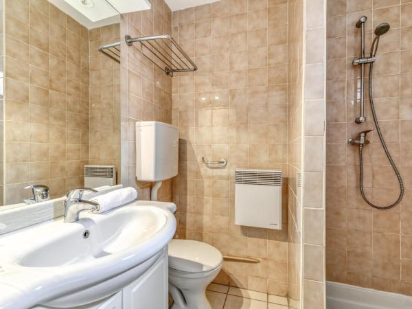 SOWELL RESIDENCES Les Lauriers Roses : photo 9 de la chambre appartement 2 chambres