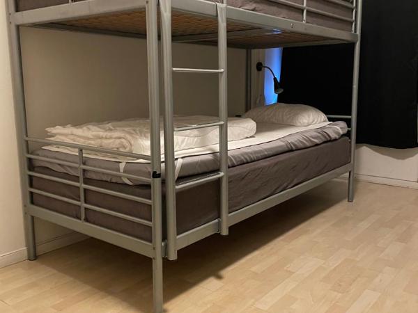 Uppsala City Hostel : photo 4 de la chambre lit dans dortoir pour femmes de 4 lits