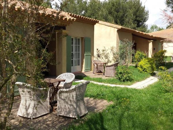 Le Mas Des Sables : photo 2 de la chambre chambre lits jumeaux camarguaise